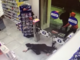 Entrano di soppiatto nella farmacia... ma è aperta: ladri maldestri da Saettone a Savona Entrano di soppiatto nella farmacia... ma è aperta: ladri maldestri da Saettone a Savona