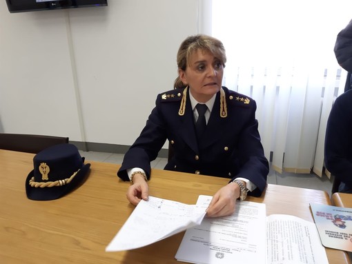 Savona, raggiro dei Rolex, truffatore scoperto da un savonese e arrestato dalla Polizia di Stato Savona, raggiro dei Rolex, truffatore scoperto da un savonese e arrestato dalla Polizia di Stato