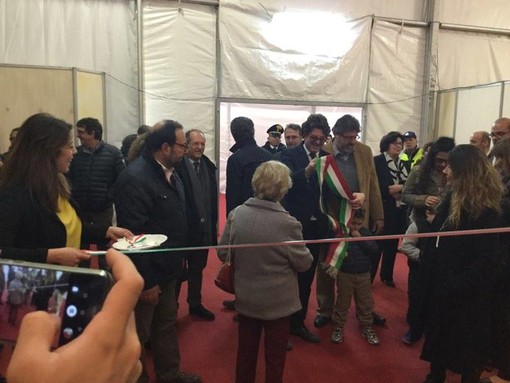Taglio del nastro per l'Expo Savona 2017 (FOTO e VIDEO) Taglio del nastro per l'Expo Savona 2017 (FOTO e VIDEO)