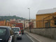 Traffico intenso in centro a Finale: il problema sta diventando costante