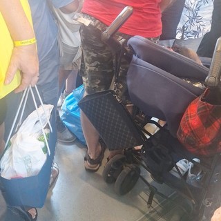 La denuncia di Orsa Ferrovie Liguria: "Stipati come sardine sui treni del ponente" La denuncia di Orsa Ferrovie Liguria: "Stipati come sardine sui treni del ponente"