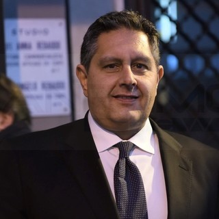 Toti sprona Conte: "Ripresa, basta proclami: ripartire dai verbi decidere e fare"