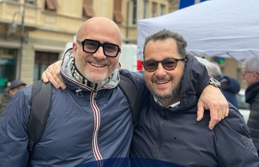Roberto Tomatis (FdI): "Illuminiamo Albenga con menti brillanti per portarla al successo che merita e migliorare la qualità della vita dei cittadini" Roberto Tomatis (FdI): "Illuminiamo Albenga con menti brillanti per portarla al successo che merita e migliorare la qualità della vita dei cittadini"