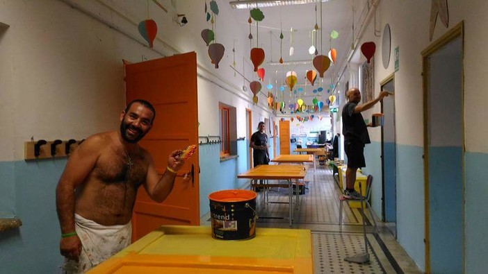 Albenga si prepara all'inizio del nuovo anno scolastico, completato il restyling nelle scuole Albenga si prepara all'inizio del nuovo anno scolastico, completato il restyling nelle scuole