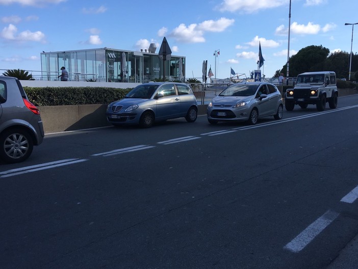 Tamponamento ad Albissola Marina Tamponamento ad Albissola Marina