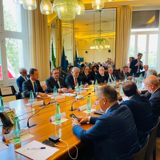Sanità, a Roma l'incontro con il ministro Schillaci, Toti: "Dialogo proficuo. Auspichiamo prime risposte nella Legge di Stabilità"