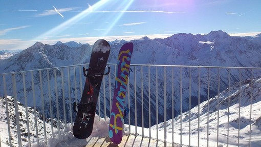 Furto di tavole da snowboard al White House Prato Nevoso: 21enne ligure a processo