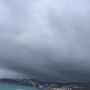 Cambia il meteo, in arrivo una linea temporalesca sulla Liguria, attesi rovesci e vento forte nel pomeriggio