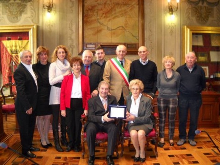 Una targa a Marisa Careni