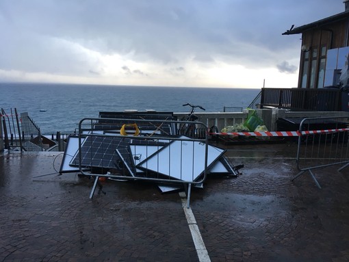 Le immagini della furia del maltempo a Celle Ligure: tromba marina in località Piani (FOTO e VIDEO) Le immagini della furia del maltempo a Celle Ligure: tromba marina in località Piani (FOTO e VIDEO)