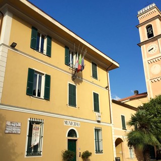 #Solidarietà: bandiere a mezz'asta per la strage di Dacca a Tovo San Giacomo