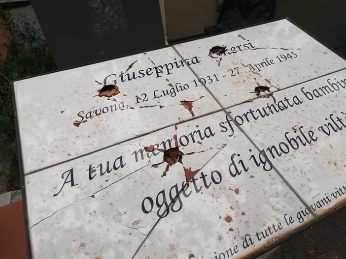Noli, nuovo raid vandalico alla targa in memoria di Giuseppina Ghersi