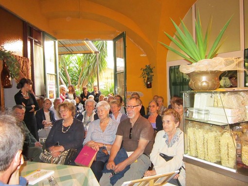 Albenga: seconda edizione per “Libri e Farinata”