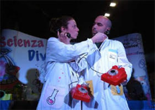 A Pietra Ligure ritorna la rassegna "Bimbingioco" con lo spettacolo "Naufragio"