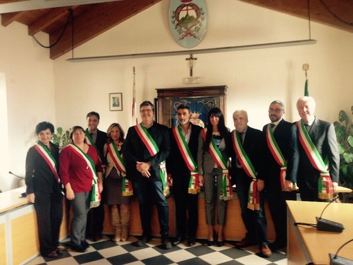 38mila abitanti, dieci paesi: nasce oggi l'Unione dei Comuni "Riviera delle Palme e Ulivi"