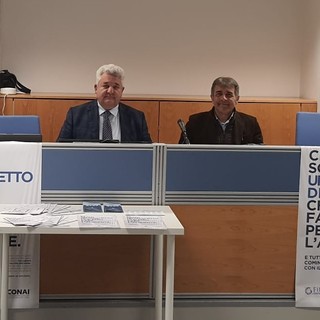 Al via la campagna di sensibilizzazione "Un sacchetto di cose da fare per l'ambiente"