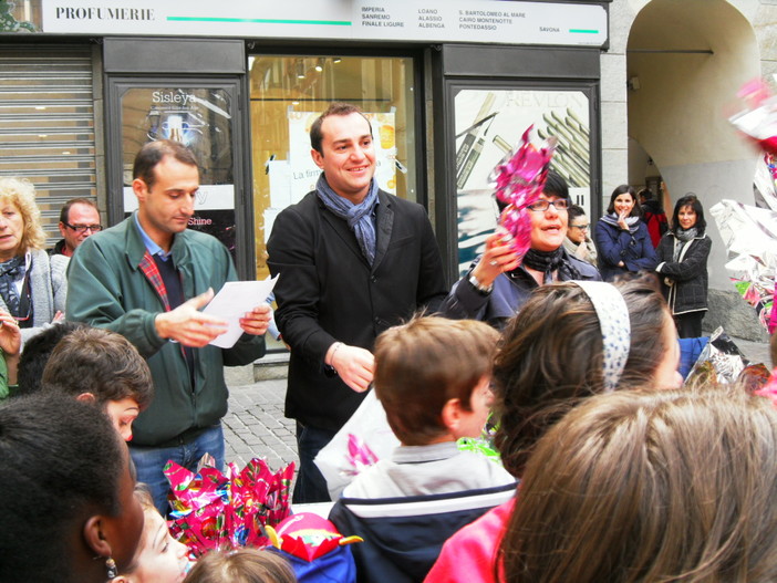 A Cairo grande successo per la "Caccia all'Uovo"