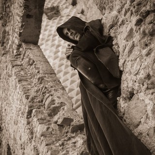 Finalborgo, a Castel Govone &quot;L'uomo nell’ombra&quot; interpretato e diretto da Andrea Walts