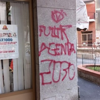 Savona, vandalizzata la sede Uil. La condanna del Psi: "Il clima nel Paese sta risvegliando toni di chiara matrice eversiva"