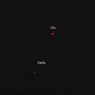 Luce ferma e lampeggiante nel cielo di Albisola: avvistato un ufo (VIDEO)
