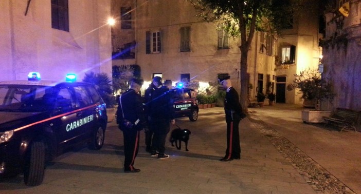 Carabinieri, controlli a tappeto sul territorio: dieci posti di blocco tra Pietra e Finale Carabinieri, controlli a tappeto sul territorio: dieci posti di blocco tra Pietra e Finale