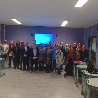 Cairo, l'Unione Industriali incontra gli insegnanti del "Patetta": "La sfida del lavoro per i giovani d’oggi" Cairo, l'Unione Industriali incontra gli insegnanti del "Patetta": "La sfida del lavoro per i giovani d’oggi"