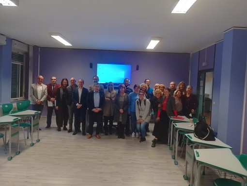 Cairo, l'Unione Industriali incontra gli insegnanti del "Patetta": "La sfida del lavoro per i giovani d’oggi"