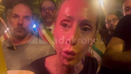 Arianna Meloni alla fiaccolata per Paolo Borsellino: "Eroe del nostro tempo" Arianna Meloni alla fiaccolata per Paolo Borsellino: "Eroe del nostro tempo"