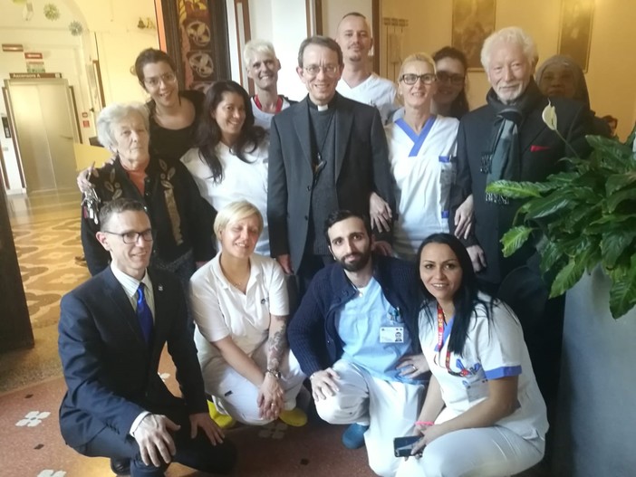 Il Vescovo in visita eccezionale alla Residenza Sereni Orizzonti di Spotorno Il Vescovo in visita eccezionale alla Residenza Sereni Orizzonti di Spotorno