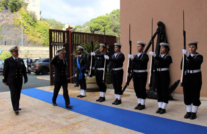 Capitaneria di porto, visita dell'Ammiraglio di Divisione Flavio Biaggi Capitaneria di porto, visita dell'Ammiraglio di Divisione Flavio Biaggi