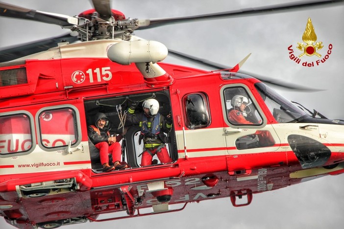 Rinnovata la convenzione tra Regione Liguria e Vigili del Fuoco per il contrasto agli incendi boschivi e la gestione delle emergenze Rinnovata la convenzione tra Regione Liguria e Vigili del Fuoco per il contrasto agli incendi boschivi e la gestione delle emergenze