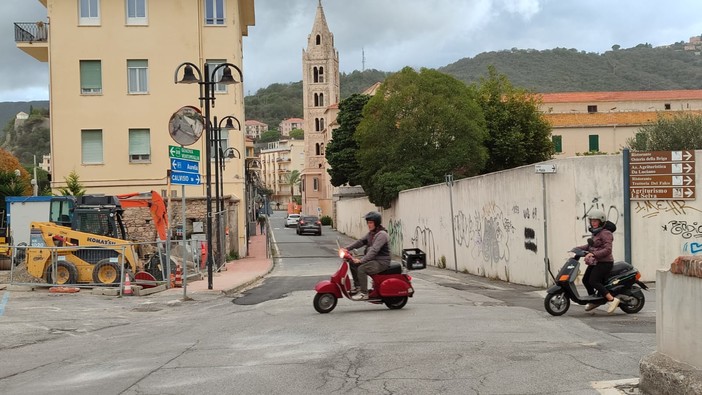 Finale Ligure, ultimati i lavori all'acquedotto: riapre a pieno regime via Santuario Finale Ligure, ultimati i lavori all'acquedotto: riapre a pieno regime via Santuario