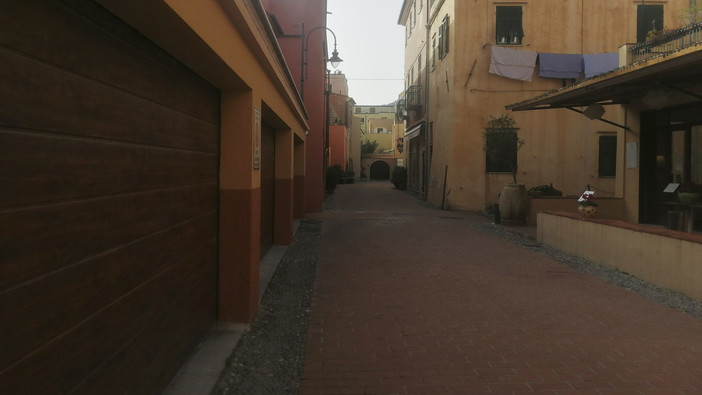 Il borgo di Varigotti, tra quelli solitamente presi d'assalto nel periodo pasquale: quest'anno invece sarà così Il borgo di Varigotti, tra quelli solitamente presi d'assalto nel periodo pasquale: quest'anno invece sarà così