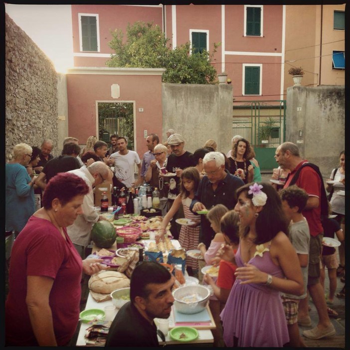 Ad Albenga torna il "Vivailvicolo" per sostenere Terreni Creativi Ad Albenga torna il "Vivailvicolo" per sostenere Terreni Creativi