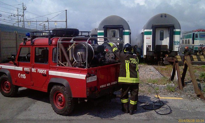 Vigili del Fuoco e Trenitalia si formano sul campo