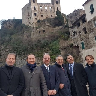 Iacobucci insieme al presidente Toti in visita a Bordighera, Ventimiglia e Dolceacqua