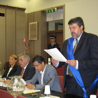 Incubi in una Provincia di mezza estate (di Guglielmo Olivero)