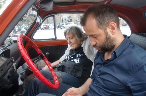 La mitica 500 l'auto di "Volo in Diretta"