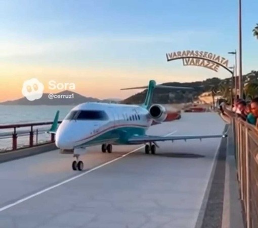 "Ecco a voi la nuova aeropasseggiata di Varazze": l'ironia in un video sul nuovo lungomare di levante