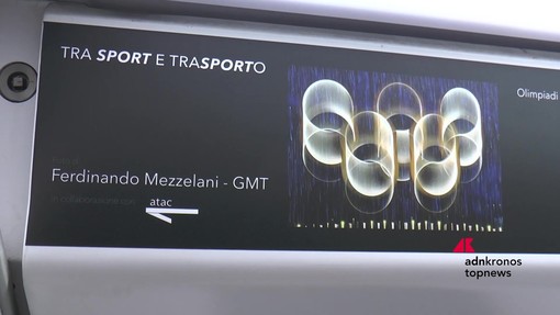 Roma, con Atac lo sport viaggia in metro con una mostra fotografica che celebra i grandi campioni