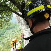 Climber precipita durante una scalata sul Monte Sordo, a Perti: attivati i soccorsi