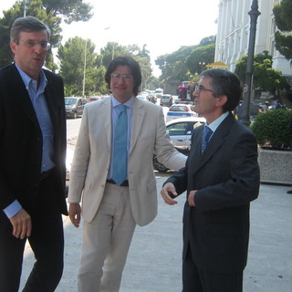 Burlando sui rifiuti imperiesi a Vado: diamoci qualche ora