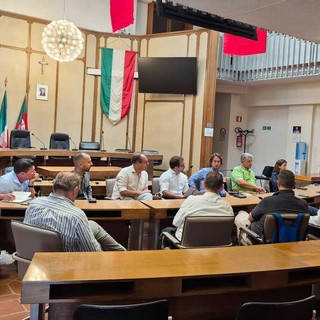 Varazze, incontro in Comune con E-Distribuzione dopo il blackout di Ferragosto Varazze, incontro in Comune con E-Distribuzione dopo il blackout di Ferragosto