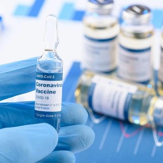 Covid-19, Toti: “Al via la terza dose per sanitari ospedalieri e non. A breve anche per gli ultrafragili over 60"