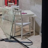 Furti e danneggiamenti a Varazze, negozio di abbigliamento colpito due volte in 5 giorni