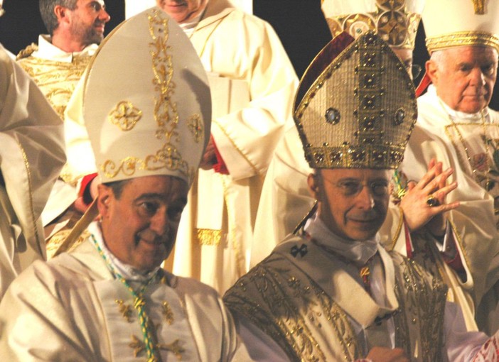 Visita pastorale, ultima tappa del Vescovo a Legino Visita pastorale, ultima tappa del Vescovo a Legino