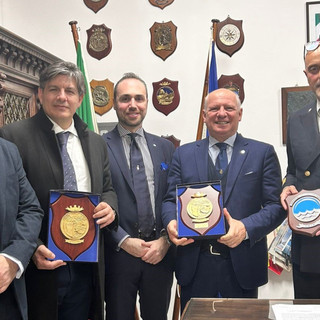 Tutela dell'ambiente marino e cooperazione: ISPRA, ONTM e Confitarma ospiti della Capitaneria di Porto di Savona