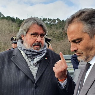 Coronavirus, Vaccarezza e Ardenti: "I nostri sanitari meritano un riconoscimento economico"