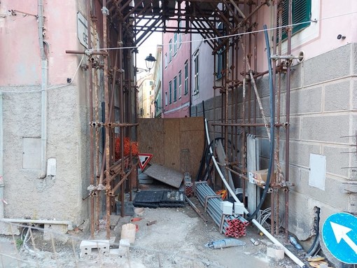 S. Brigida a Celle, i commercianti richiedono la riapertura del voltino di via Aicardi: "Perdiamo i clienti, facciano qualcosa"