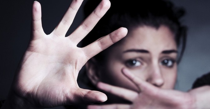 Violenza domestica e di genere, nel 2025 sono oltre 3.300 le segnalazioni arrivate al numero di emergenza del 112